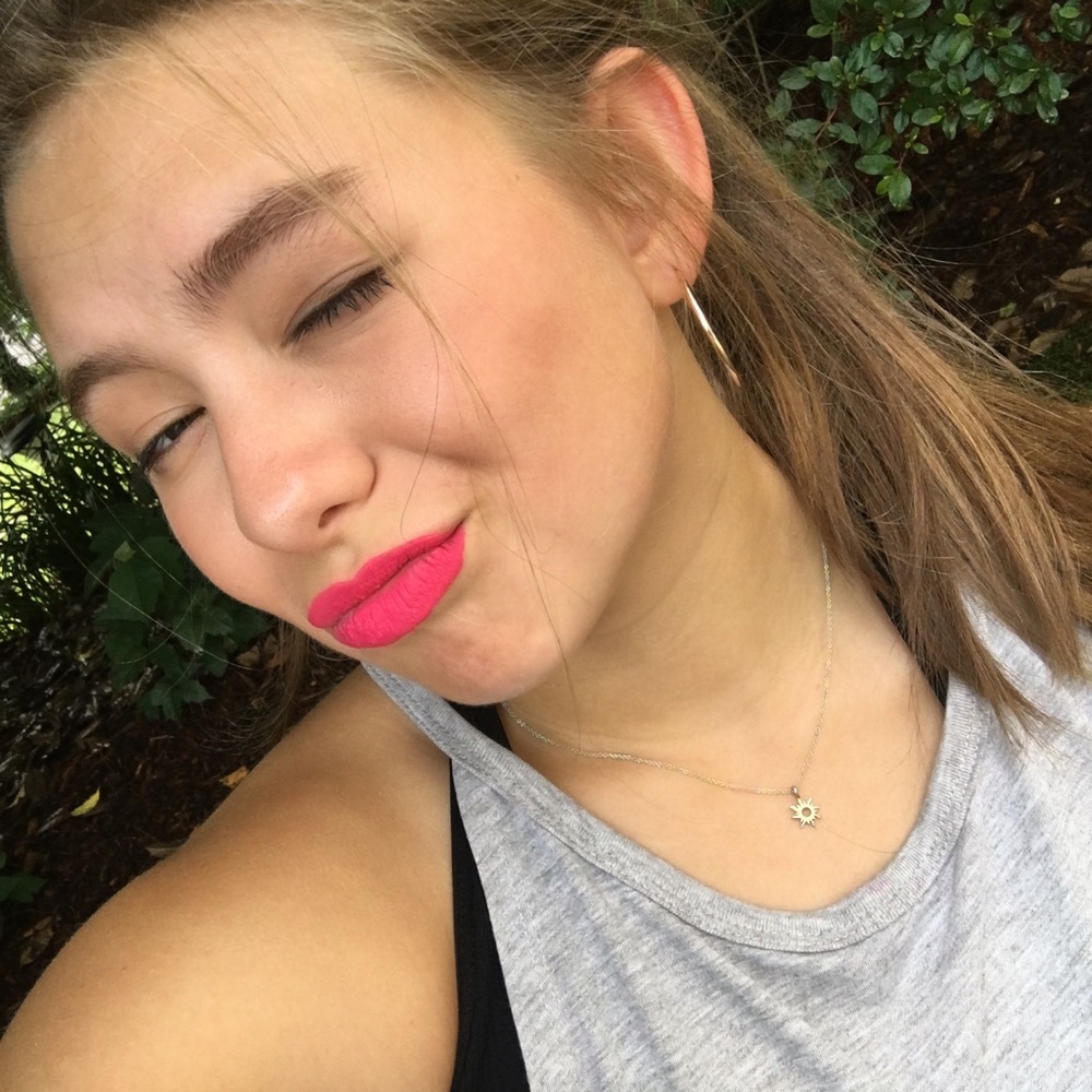 Meet your Posher, Aaryelle